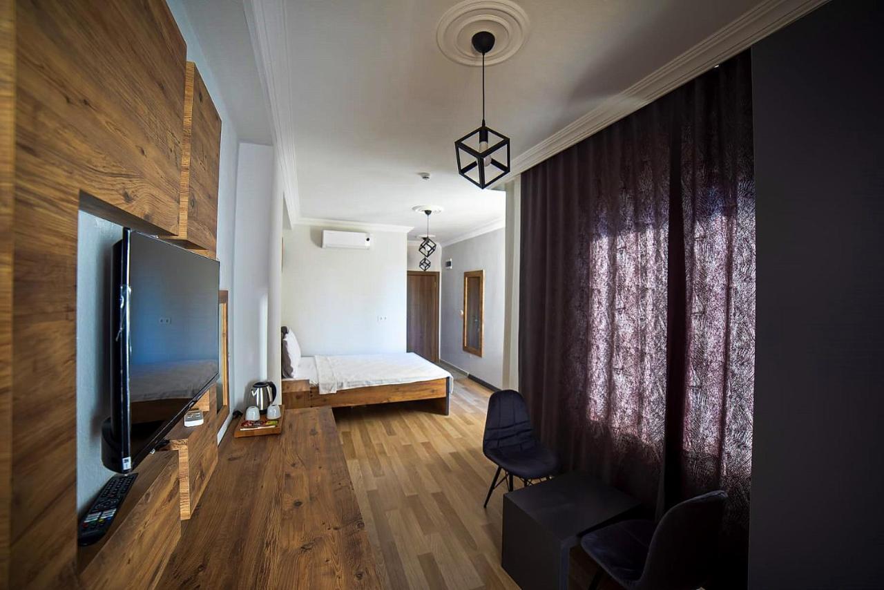 Imroz Adali'S Hotel Luaran gambar